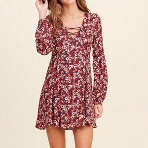 ✨Hollister Floral Lace Up Long Sleeve Dress XS✨